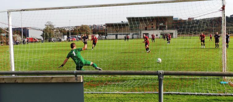 Rhys Jones scores from spot. Picture by Bill Carne